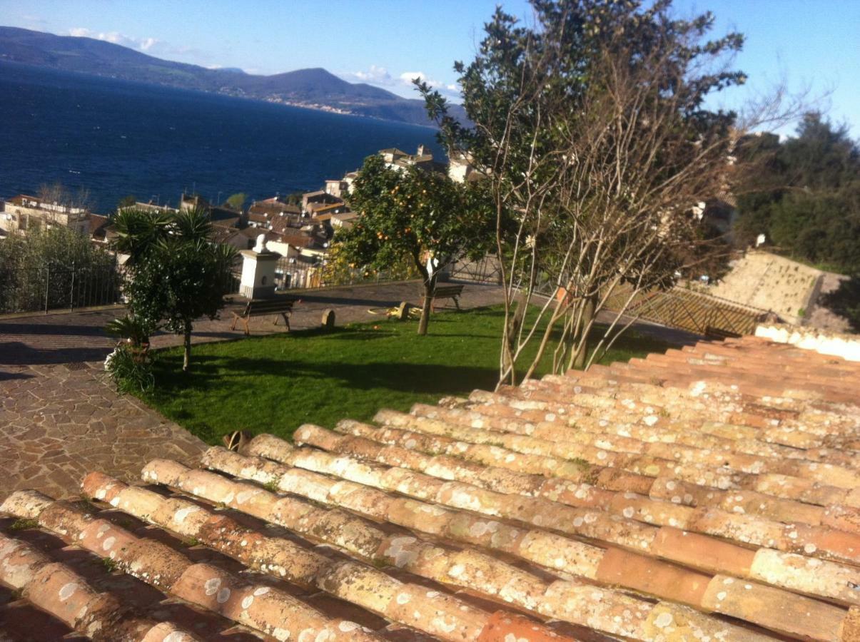 La Villa Di Augusto Anguillara Sabazia Eksteriør billede